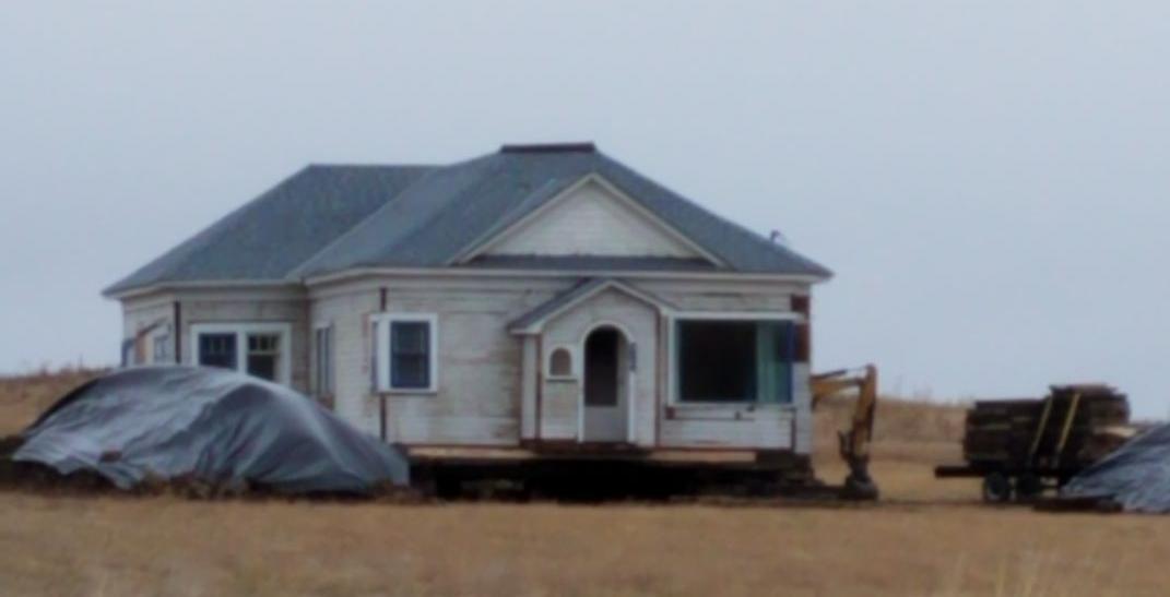 COMM - Nuxoll house moved (3).jpg